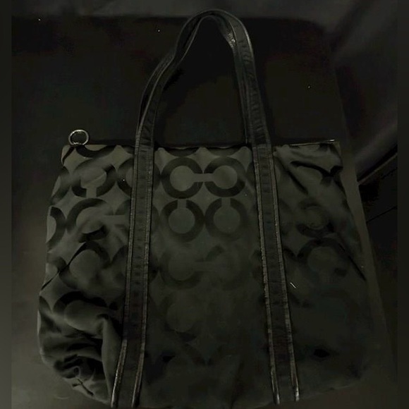 Poppy Coach purse - Picture 2 of 11